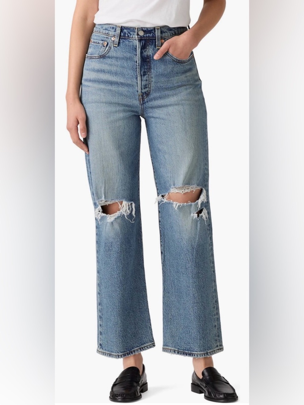 Lev’s rib cage  ripped high waist ankle straight leg jeans